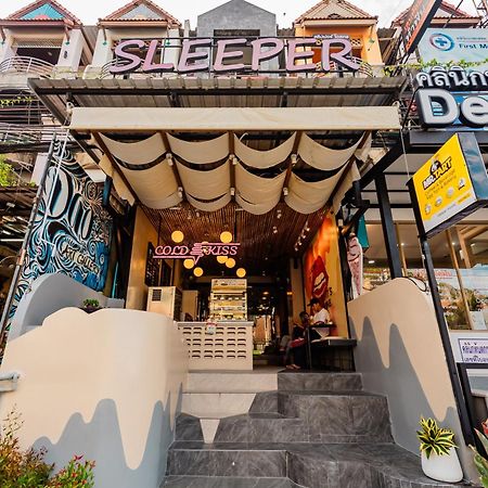 Sleeper Hostel Ao Nang Exteriör bild